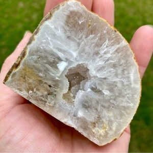 Natural Geode Crystal Decor